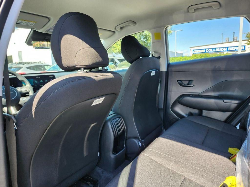 2027 Hyundai Kona SE