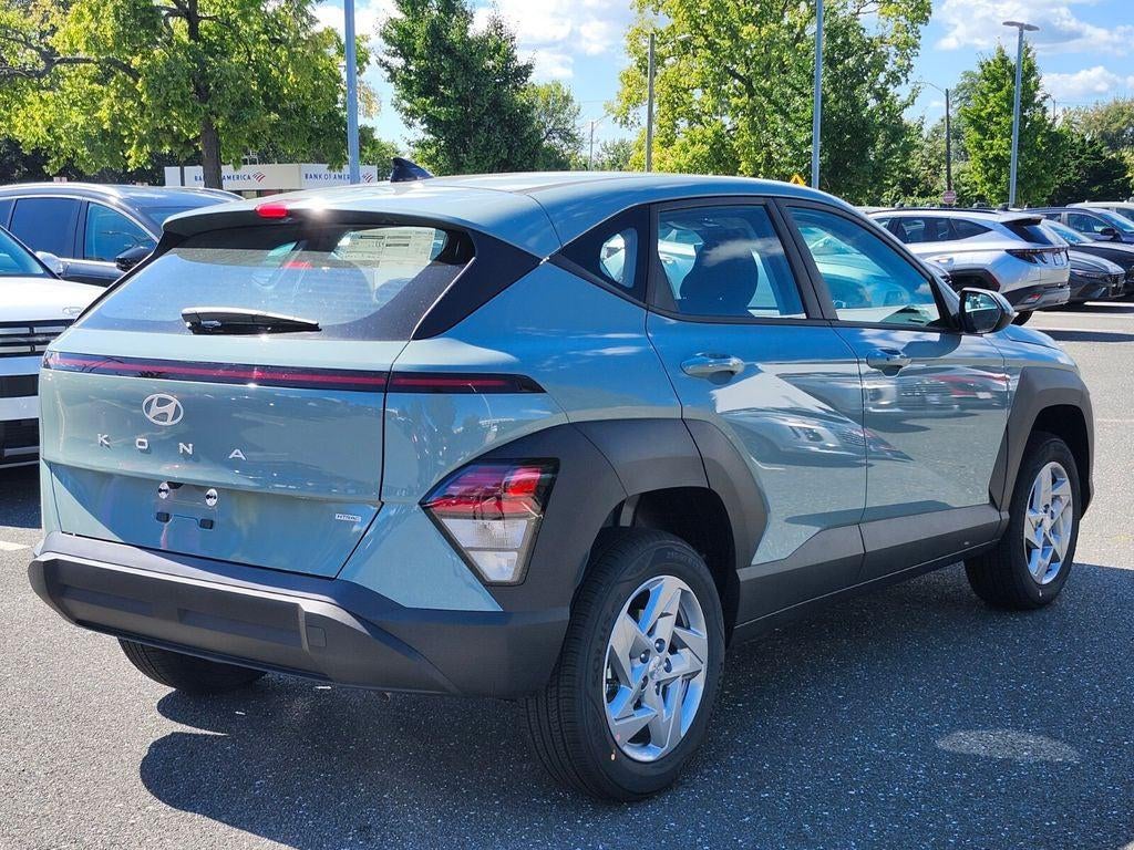 2027 Hyundai Kona SE