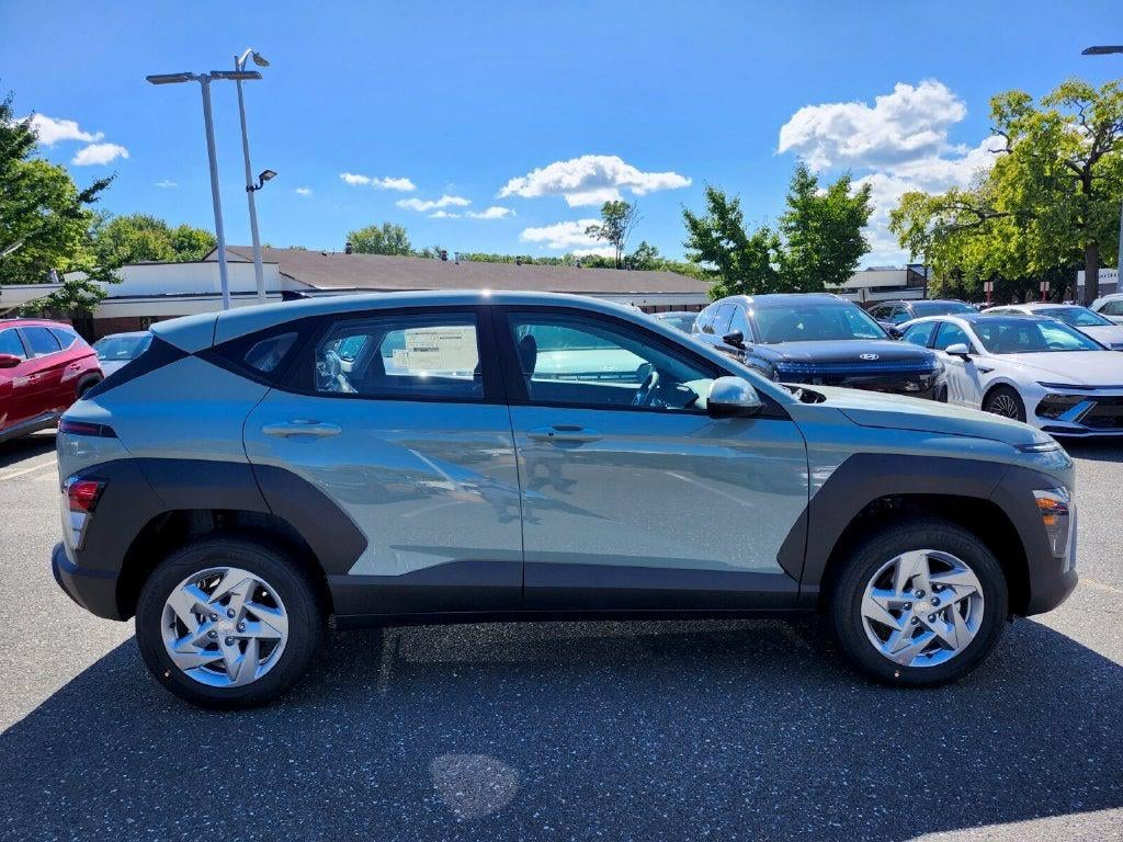 2027 Hyundai Kona SE