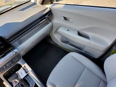 2027 Hyundai Kona SEL Sport