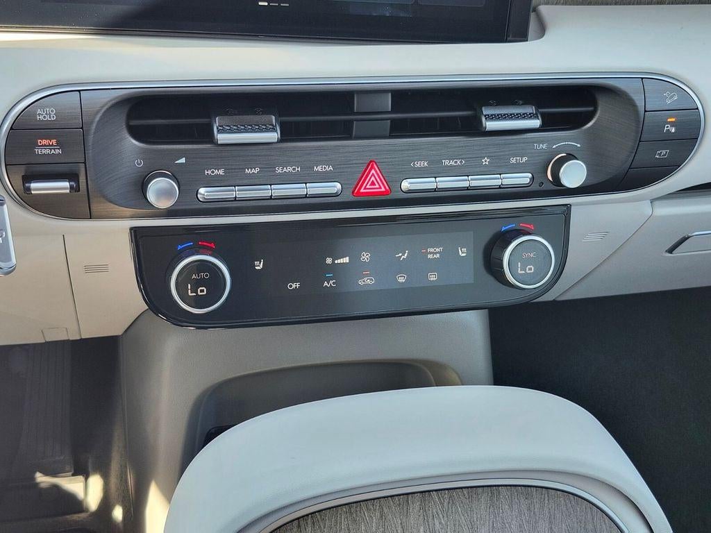 2027 Hyundai Palisade SEL 8 Passenger