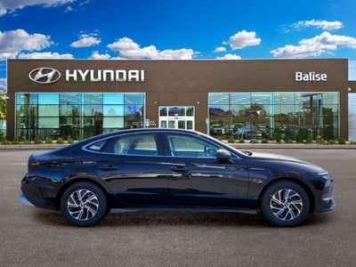 2026 Hyundai Sonata Hybrid Blue