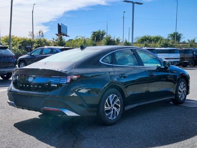 2026 Hyundai Sonata Hybrid Blue