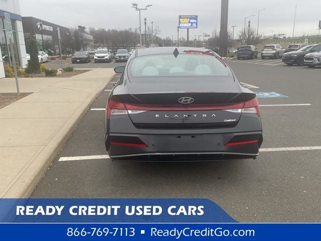 2024 Hyundai Elantra Limited