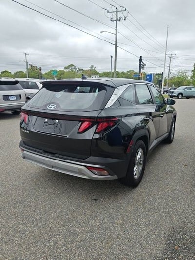 2025 Hyundai Tucson SE