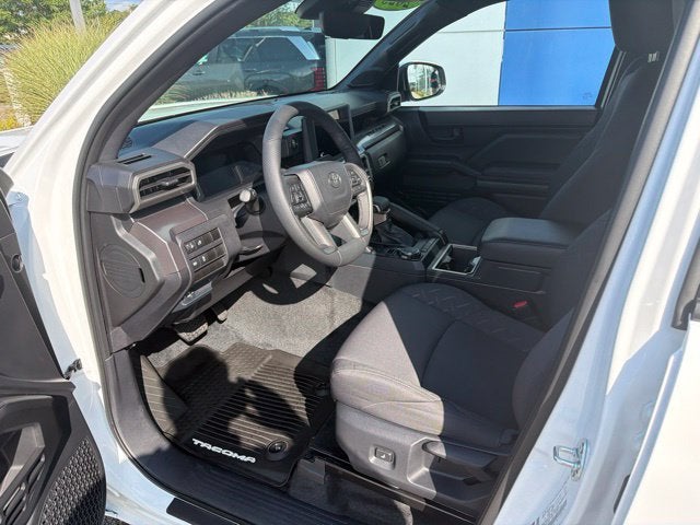 2025 Toyota Tacoma 4WD SR5