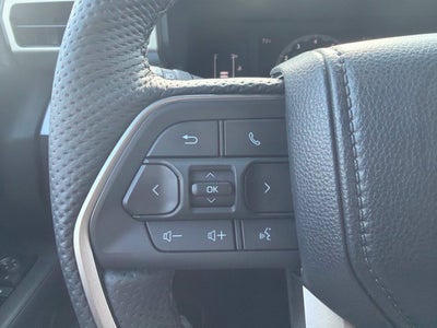 2025 Toyota Tacoma 4WD SR5