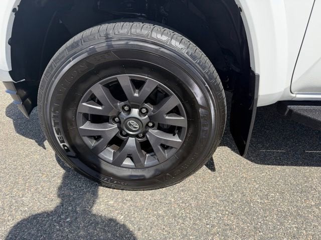 2023 Toyota Tacoma 4WD SR5