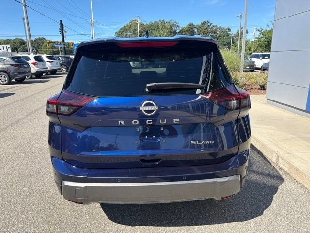 2026 Nissan Rogue SL