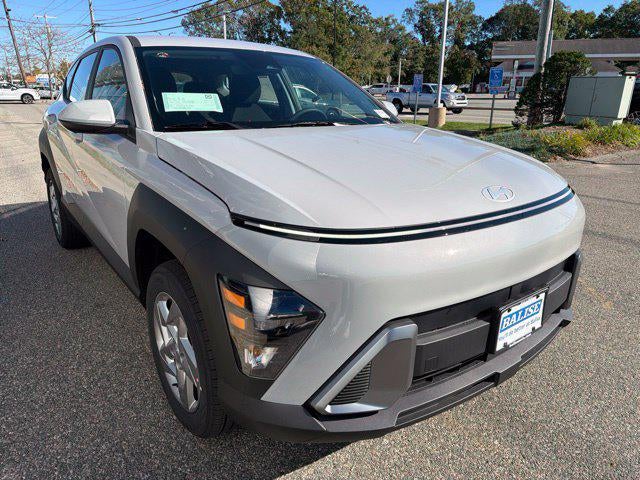 2027 Hyundai Kona SE