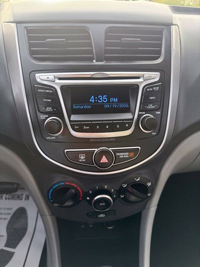 2016 Hyundai Accent SE