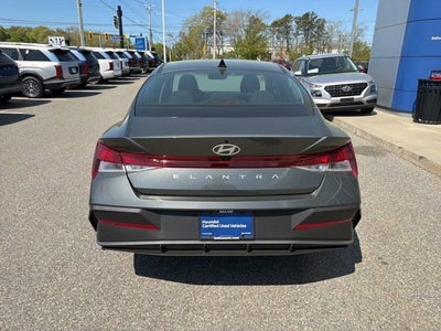 2026 Hyundai Elantra SE