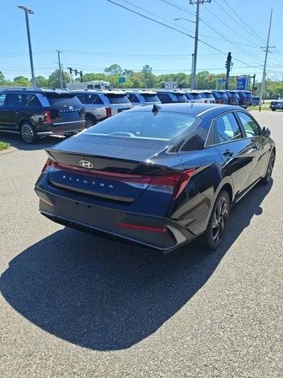 2026 Hyundai Elantra SEL Sport