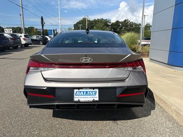 2024 Hyundai Elantra Limited