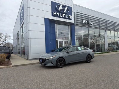 2022 Hyundai Elantra SEL