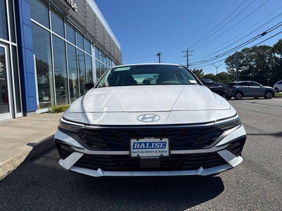 2026 Hyundai Elantra SEL Sport Premium