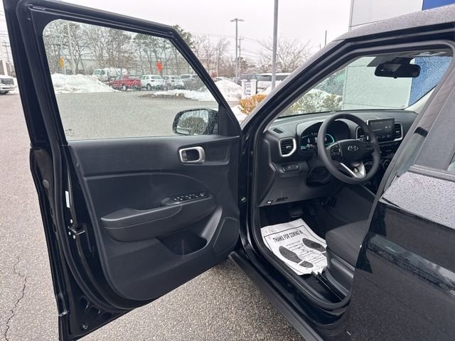 2026 Hyundai Venue SE