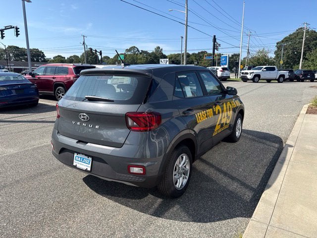 2026 Hyundai Venue SE