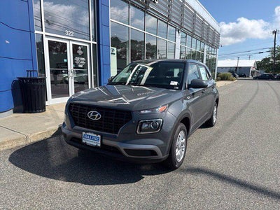 2026 Hyundai Venue SE
