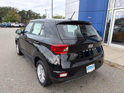 2026 Hyundai Venue SE