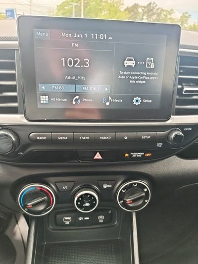 2026 Hyundai Venue SE