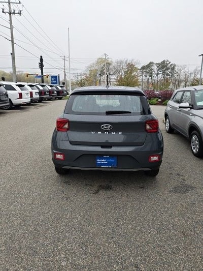 2026 Hyundai Venue SE
