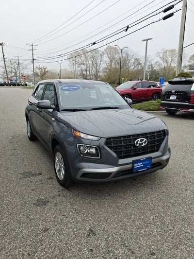 2026 Hyundai Venue SE