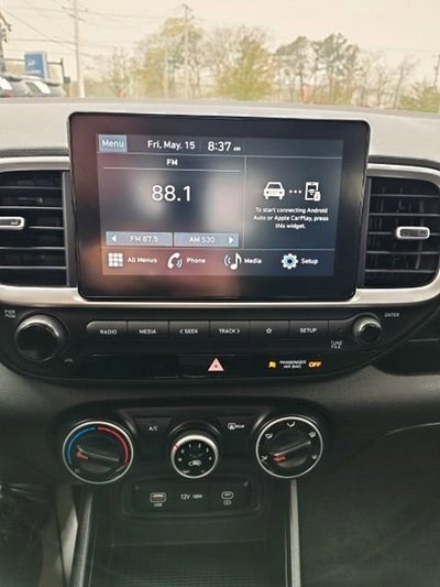 2026 Hyundai Venue SE