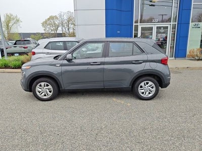 2026 Hyundai Venue SE