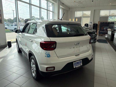 2026 Hyundai Venue SE