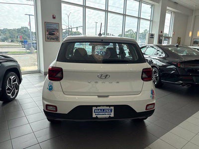2026 Hyundai Venue SE