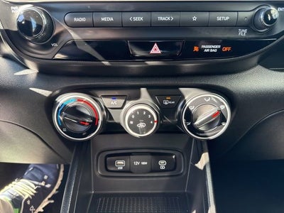 2026 Hyundai Venue SE