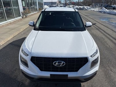 2026 Hyundai Venue SE
