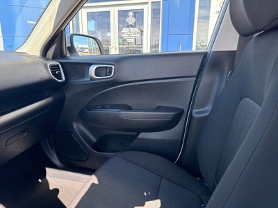 2026 Hyundai Venue SE