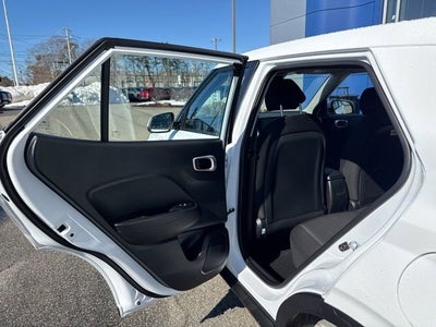2026 Hyundai Venue SE