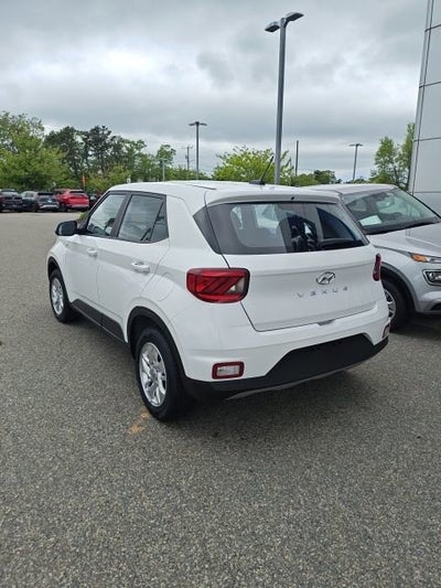 2026 Hyundai Venue SE