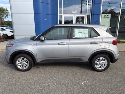 2026 Hyundai Venue SE