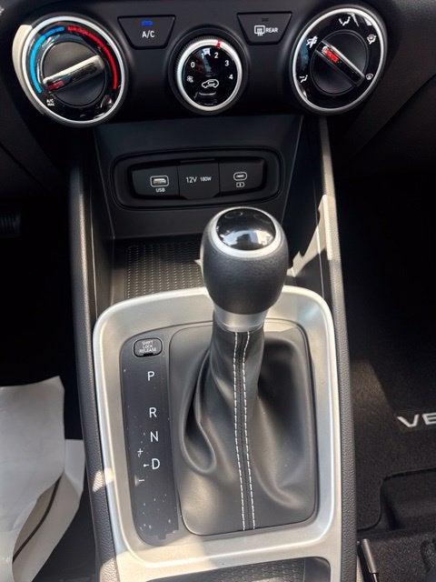 2026 Hyundai Venue SE
