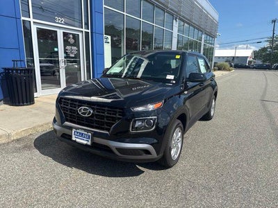 2026 Hyundai Venue SE