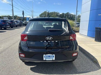 2026 Hyundai Venue SE