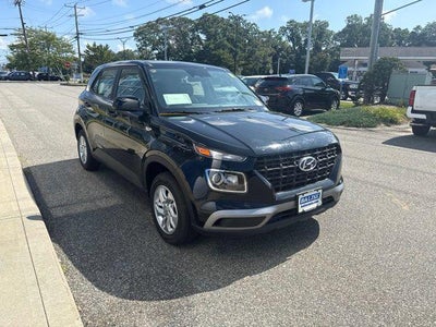 2026 Hyundai Venue SE