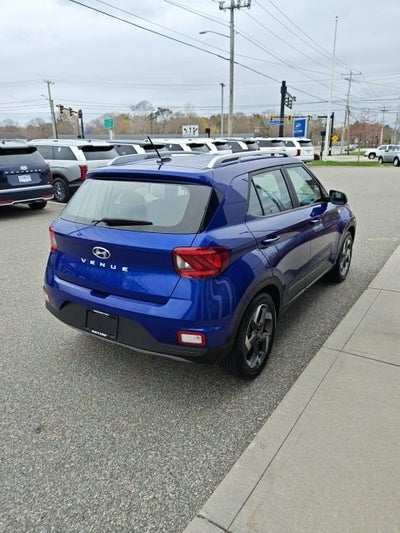 2023 Hyundai Venue SEL