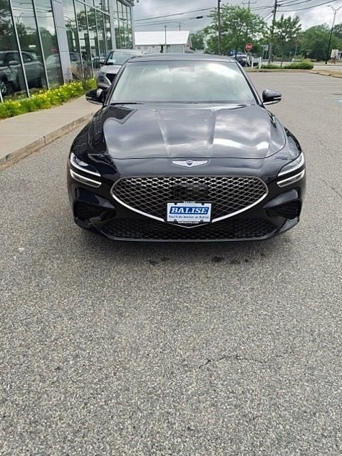 2022 Genesis G70 2.0T