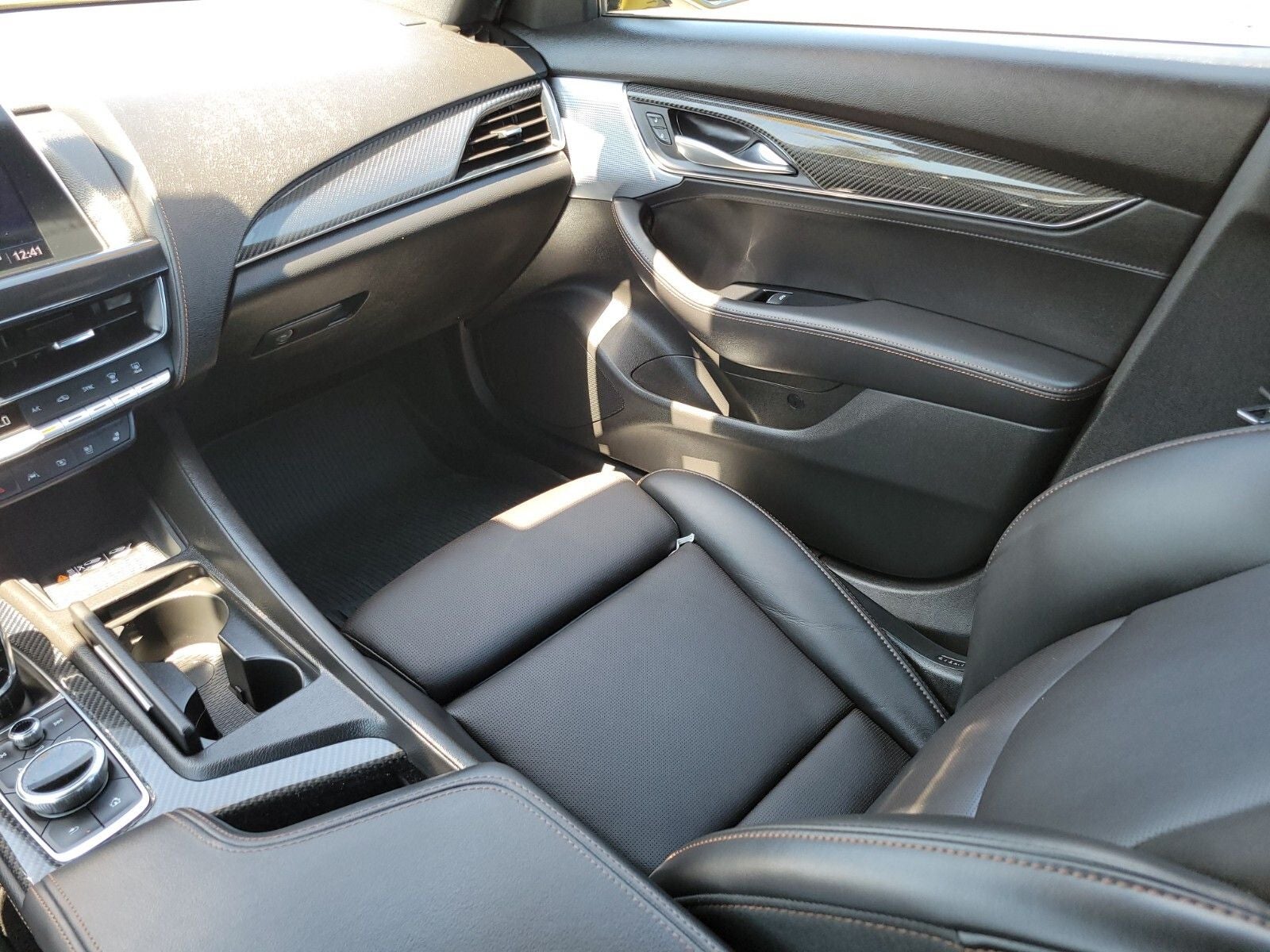 2024 Cadillac CT5 V-Series Onyx Package