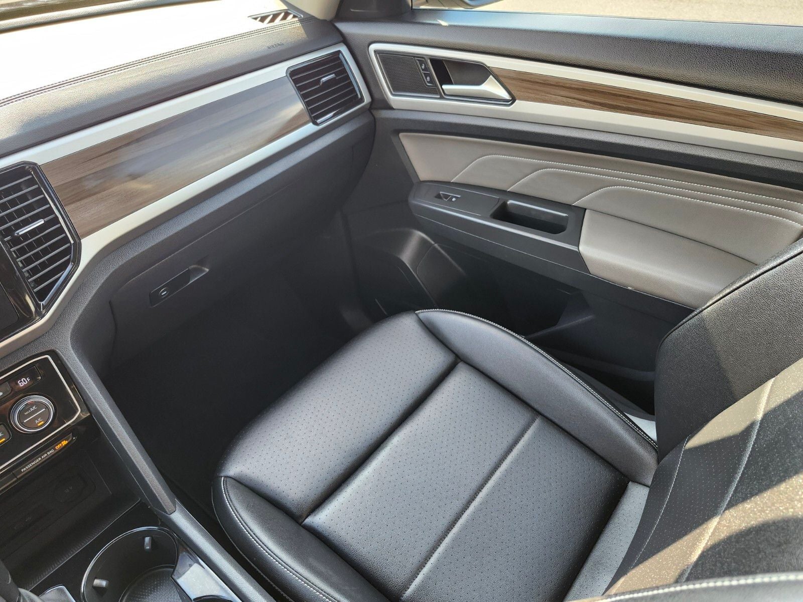 2023 Volkswagen Atlas 2.0T SEL