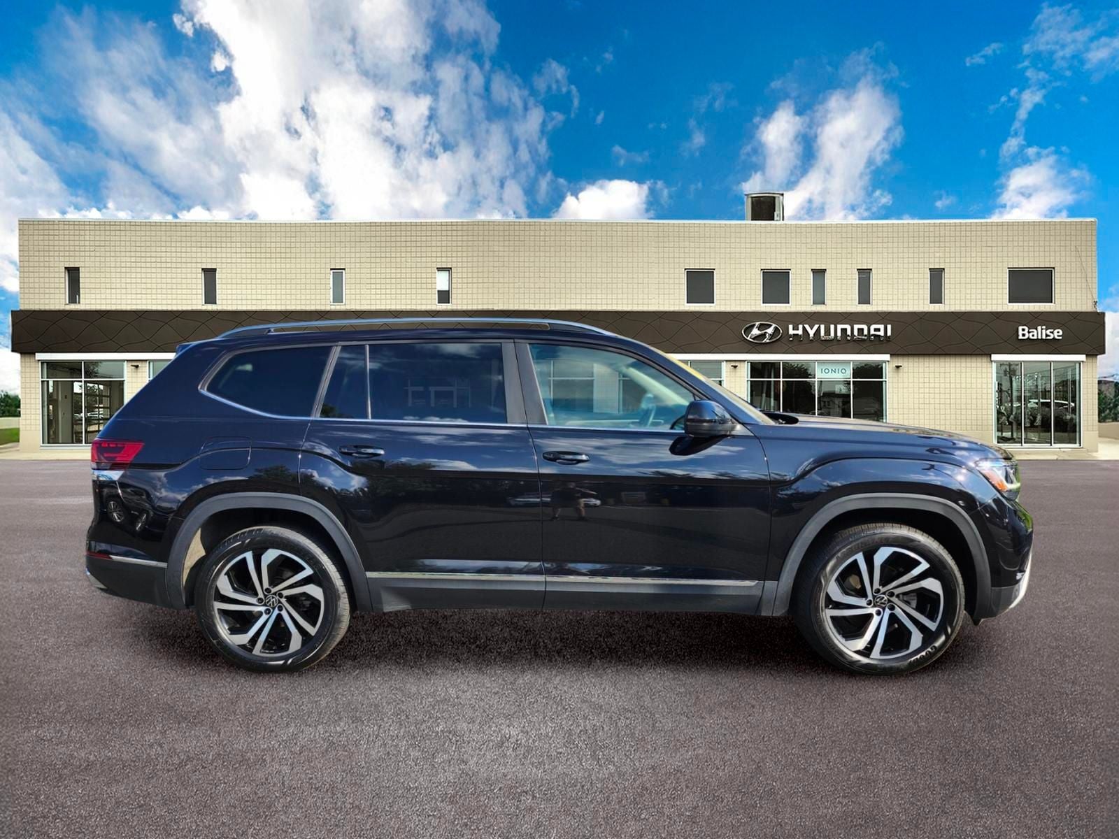 2023 Volkswagen Atlas 2.0T SEL