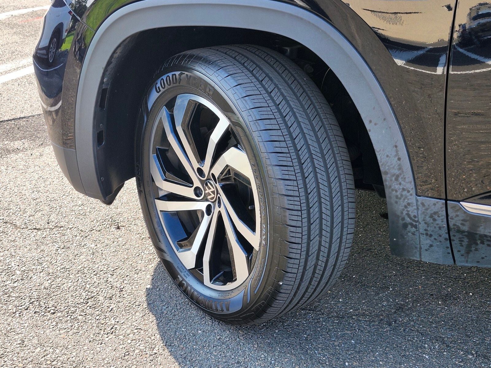 2023 Volkswagen Atlas 2.0T SEL