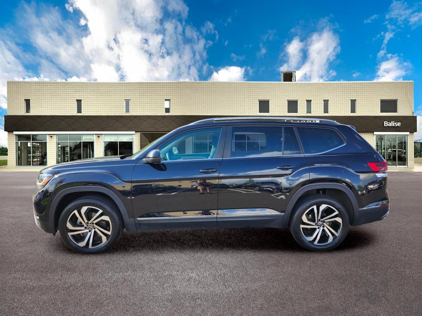 2023 Volkswagen Atlas 2.0T SEL