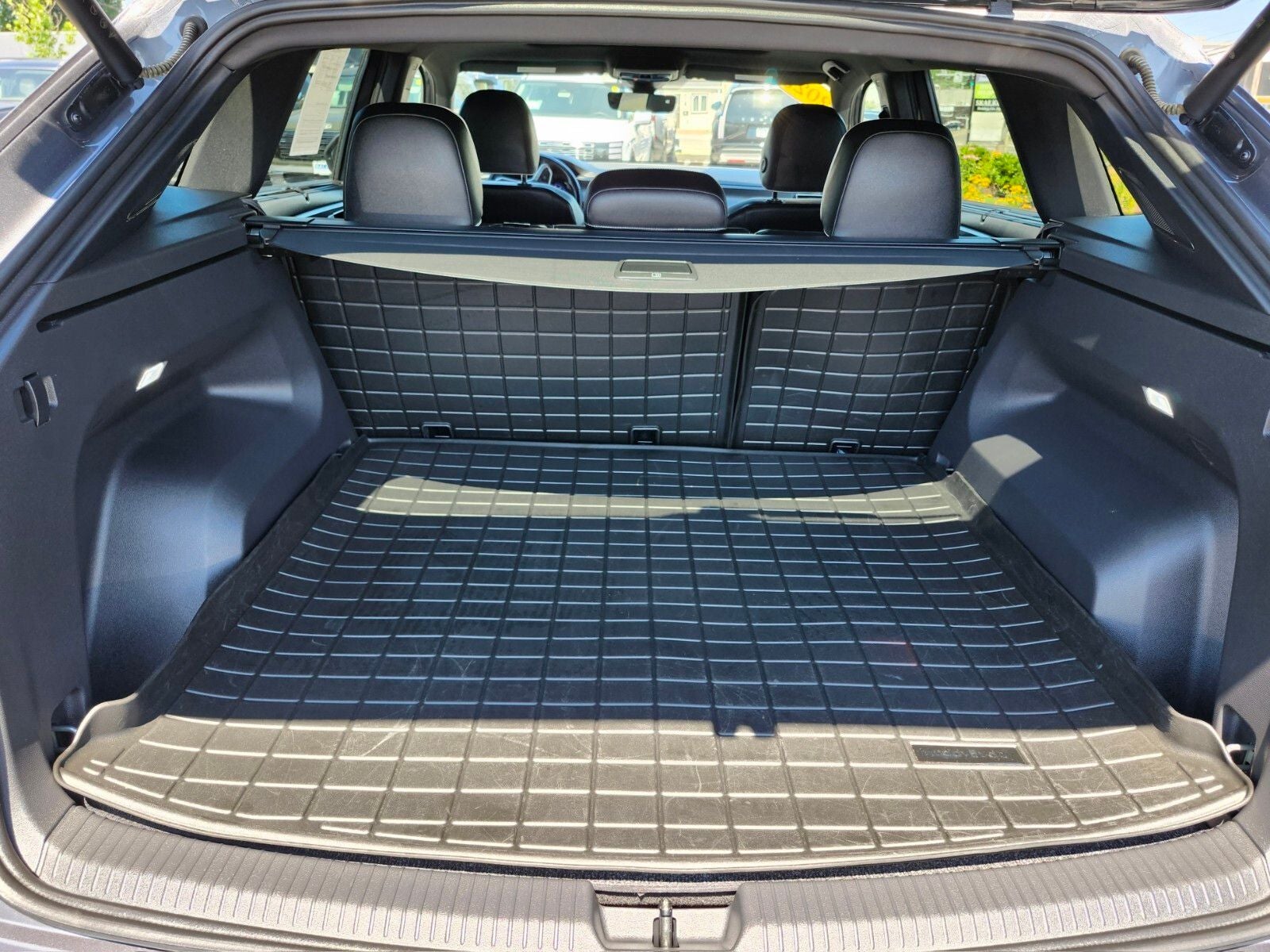 2025 Volkswagen Atlas Cross Sport 2.0T SEL Premium R-Line