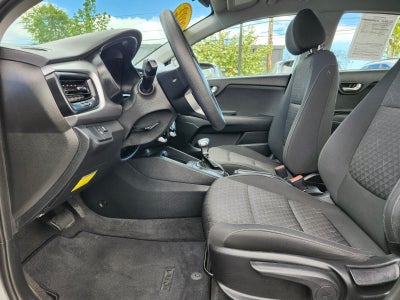 2022 Kia Rio LX